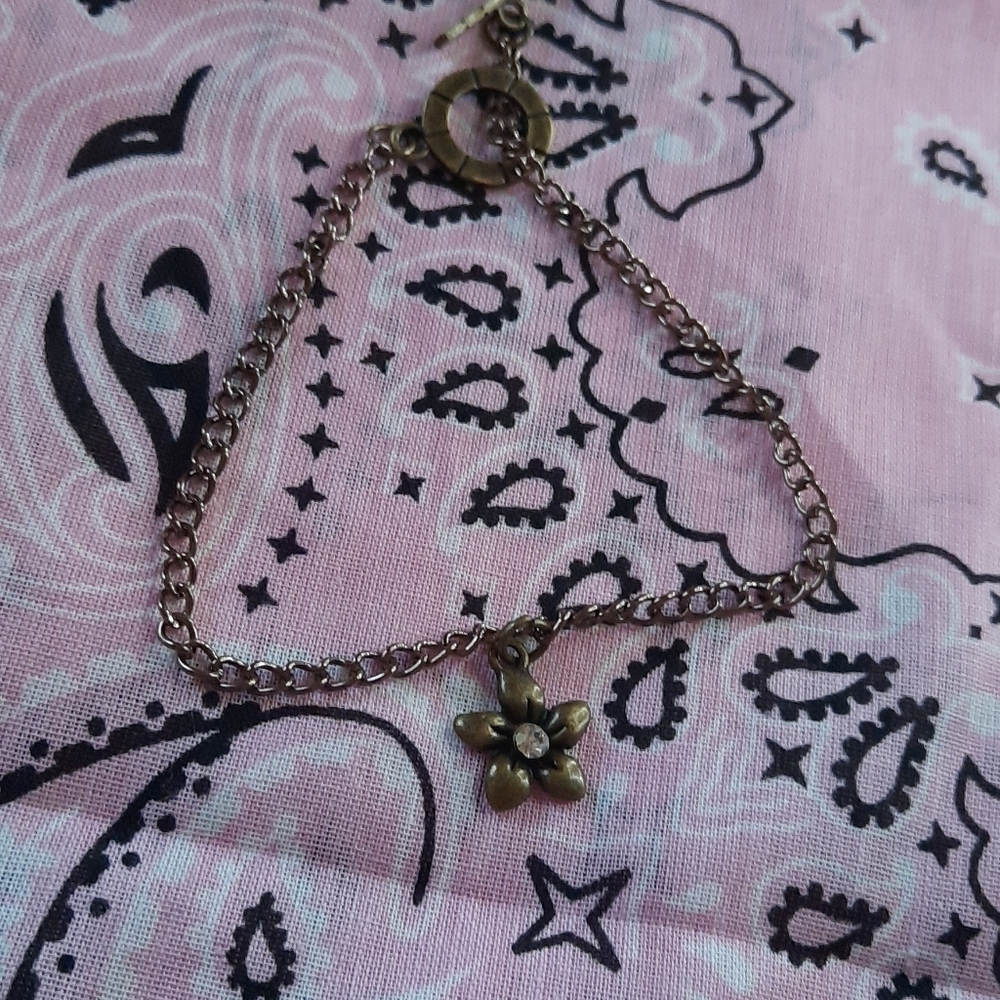 Flower anklet